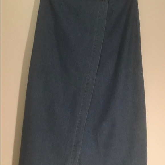 Vintage Cherokee Denim Skirt - Picture 4 of 5